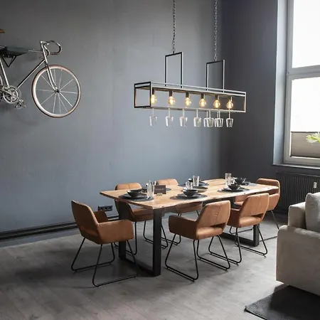Industrial Loft 1904 - Free Parking - Netflix - Apartment *